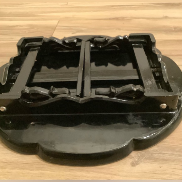 Vintage Mother of Pearl Portable Table - Picture 3 of 8